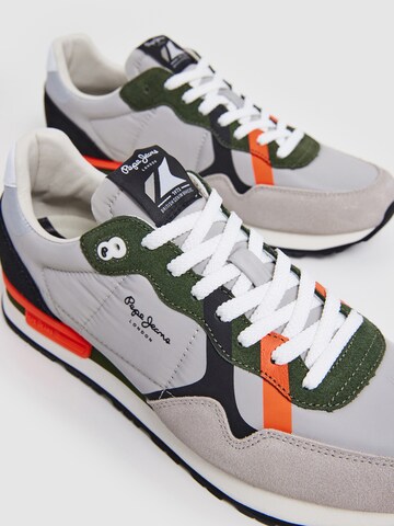 Pepe Jeans Sneakers 'Brit Road' in Grey