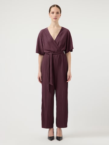 YAS Jumpsuit 'YASOLINDA' in Lila: Vorderseite