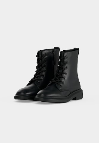 Calvin Klein - Botines con cordones en negro