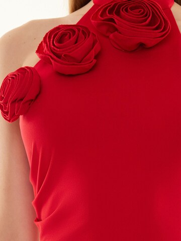 Robe de soirée Trendyol en rouge