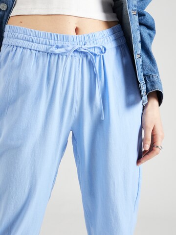 Regular Pantaloni 'MADDIE' de la Fransa pe albastru