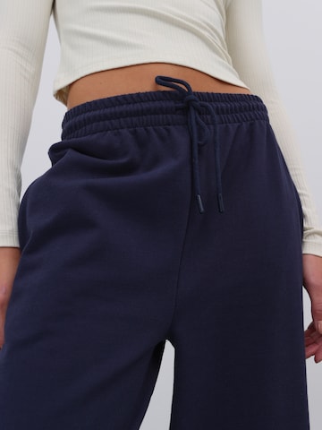Wide Leg Pantalon 'Sascha' EDITED en bleu