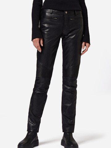 Coupe slim Pantalon 'Donna' RICANO en noir : devant