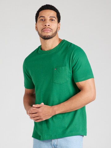 Maglietta 'Essential' di TOMMY HILFIGER in verde: frontale