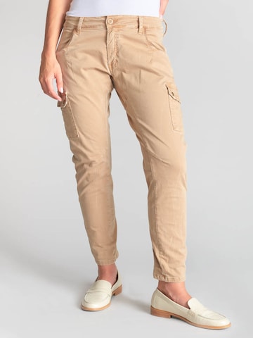 Le Temps Des Cerises Tapered Cargobroek 'Rivera' in Beige: voorkant