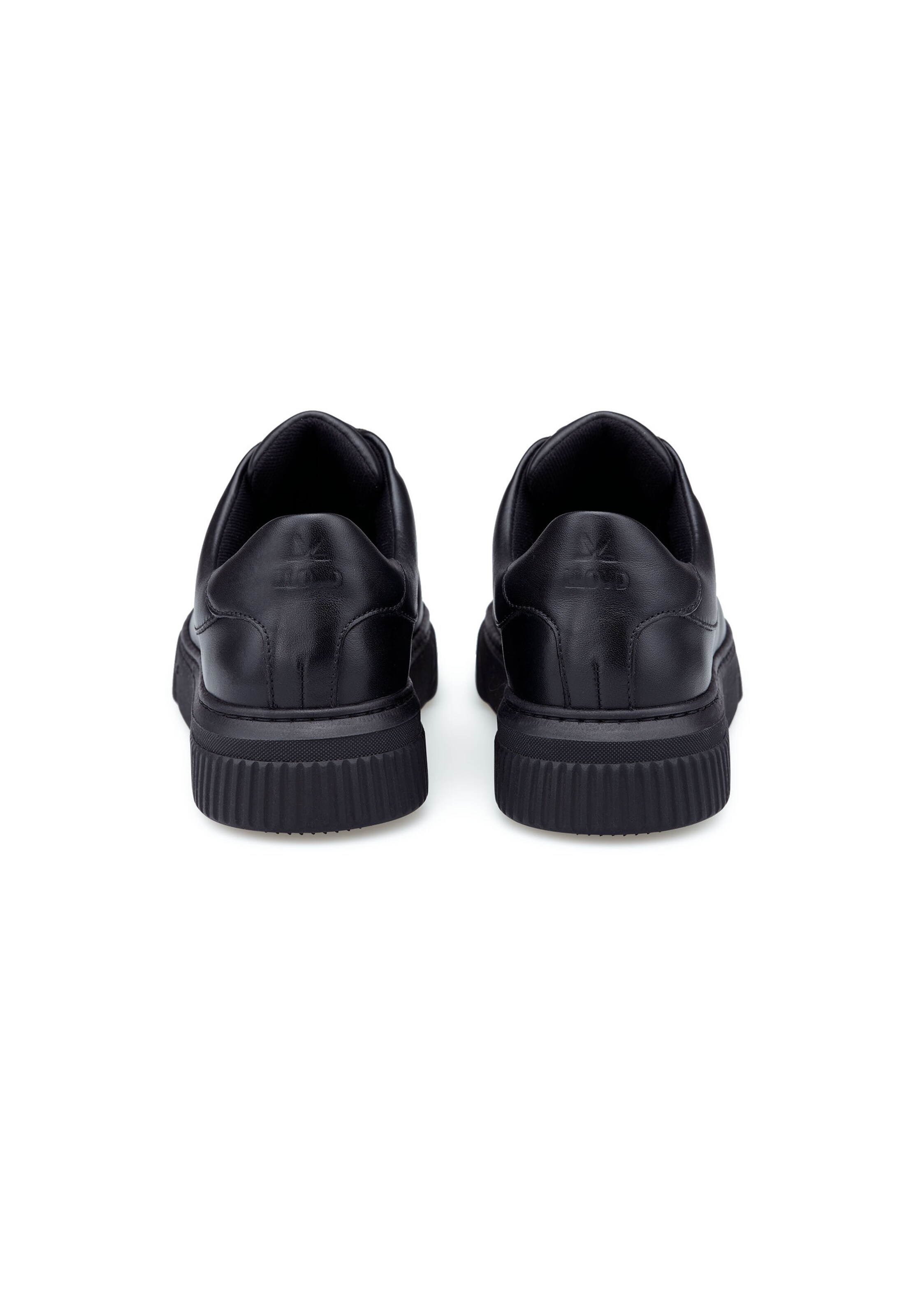 LLOYD Sneaker 'Grace' in Schwarz