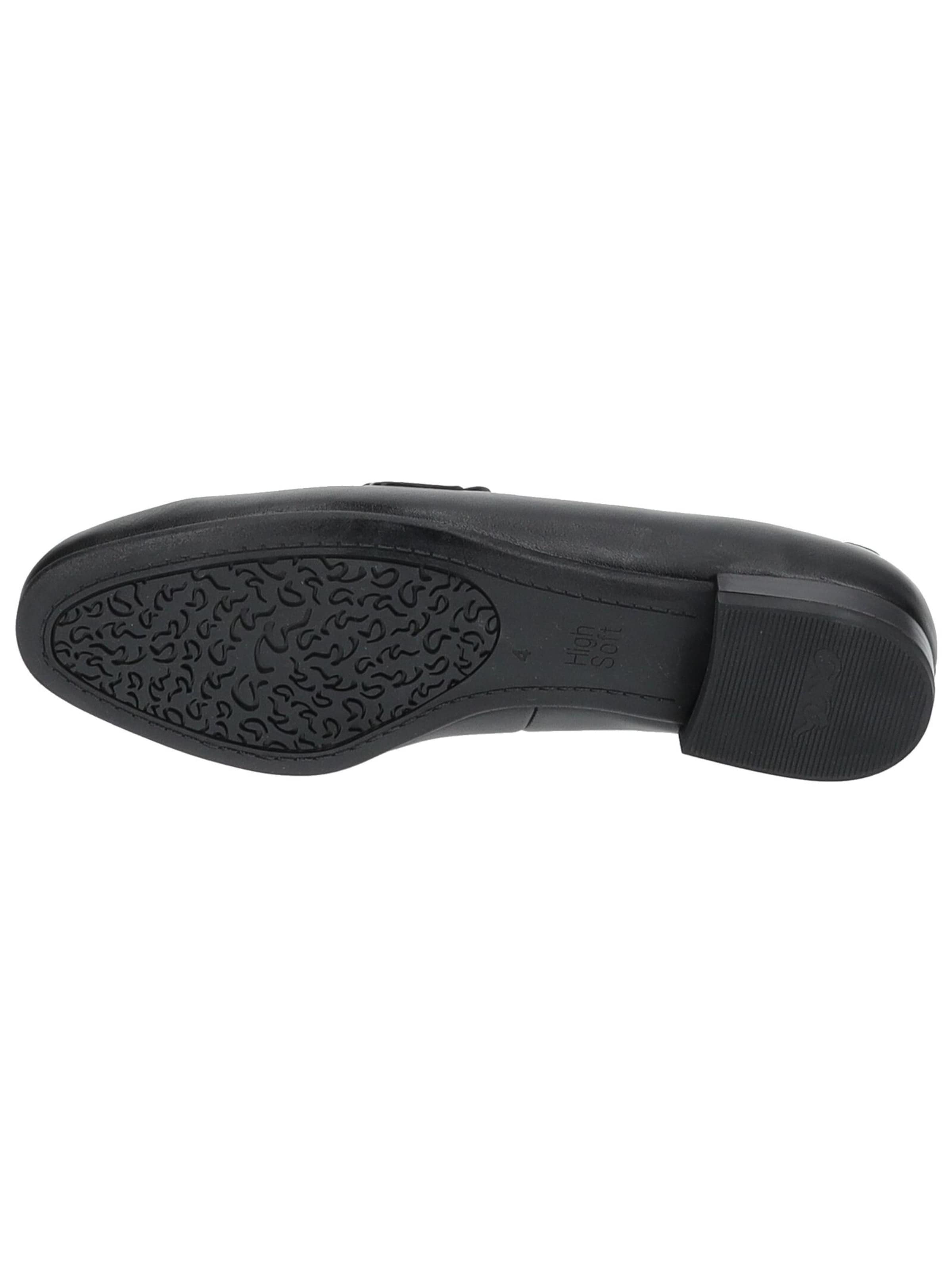 ARA Classic Flats in Black