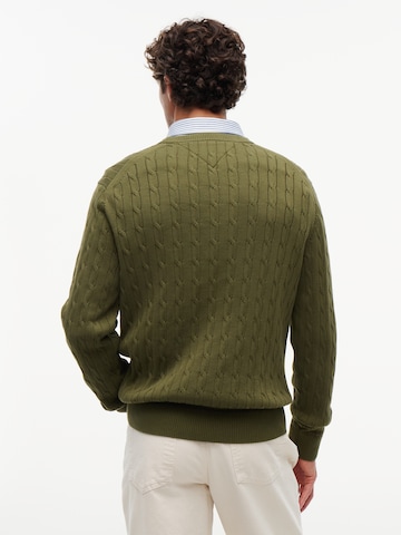 žalia TOMMY HILFIGER Megztinis 'CLASSIC'