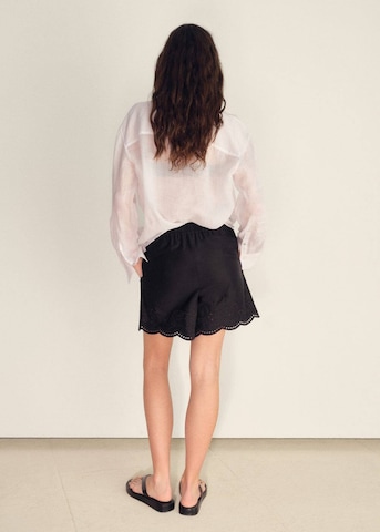 MANGO Regular Pants in Black