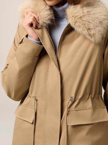 oltre Winter Coat in Beige