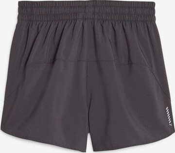 PUMA Regular Sportshorts in Grau