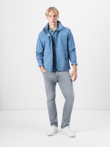 Lyle & Scott Tussenjas 'Stow Away' in Blauw