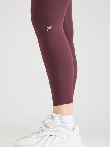 Fabletics - Skinny Pantalón deportivo 'PURELUXE' en rojo