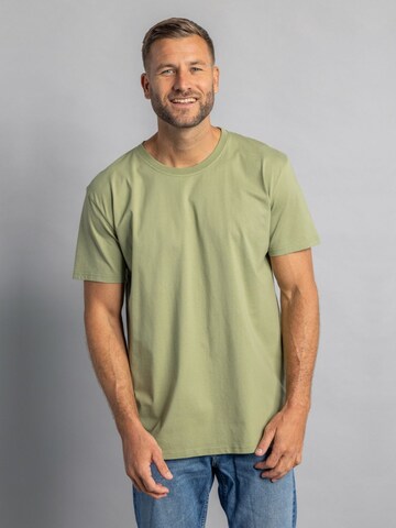 Dirts Shirt 'Premium Blank T-Shirt STANDARD' in Green: front