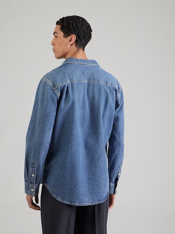 Coupe regular Chemise Calvin Klein Jeans en bleu