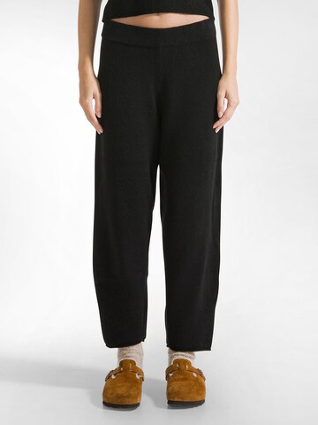 DEHA Regular Trousers in Black