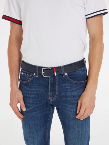 Tommy Jeans Belt in Blue: front