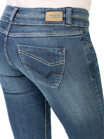 regular Jeans 'Enya' di TIMEZONE in blu