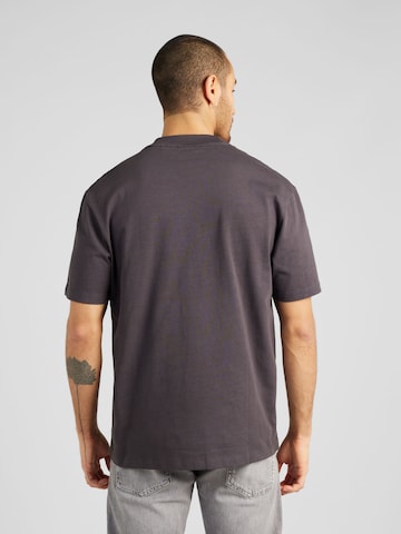 Maglietta 'Dapolino' di HUGO Red in grigio
