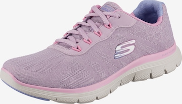 Baskets basses SKECHERS en violet : devant