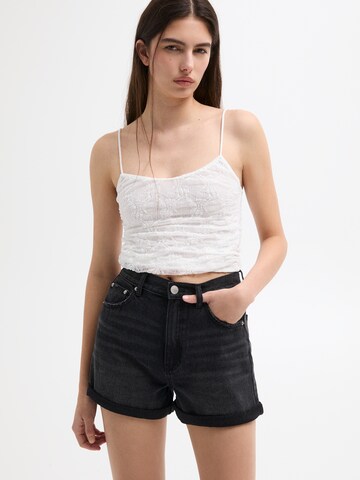 Pull&Bear Regular Jeans in Zwart