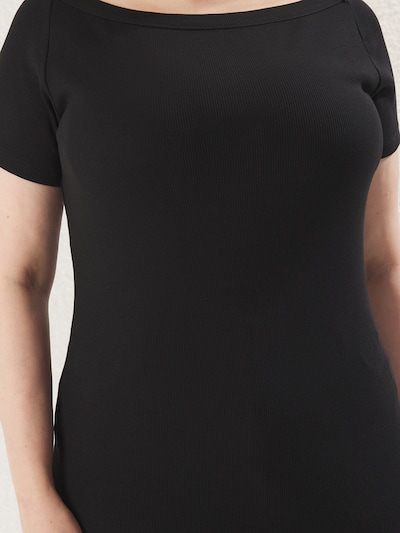 Trendyol Curve Shirt in de kleur Zwart, Productweergave