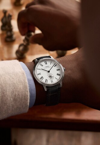 Montre à affichage analogique 'Waterbury Metropolitan' TIMEX en noir