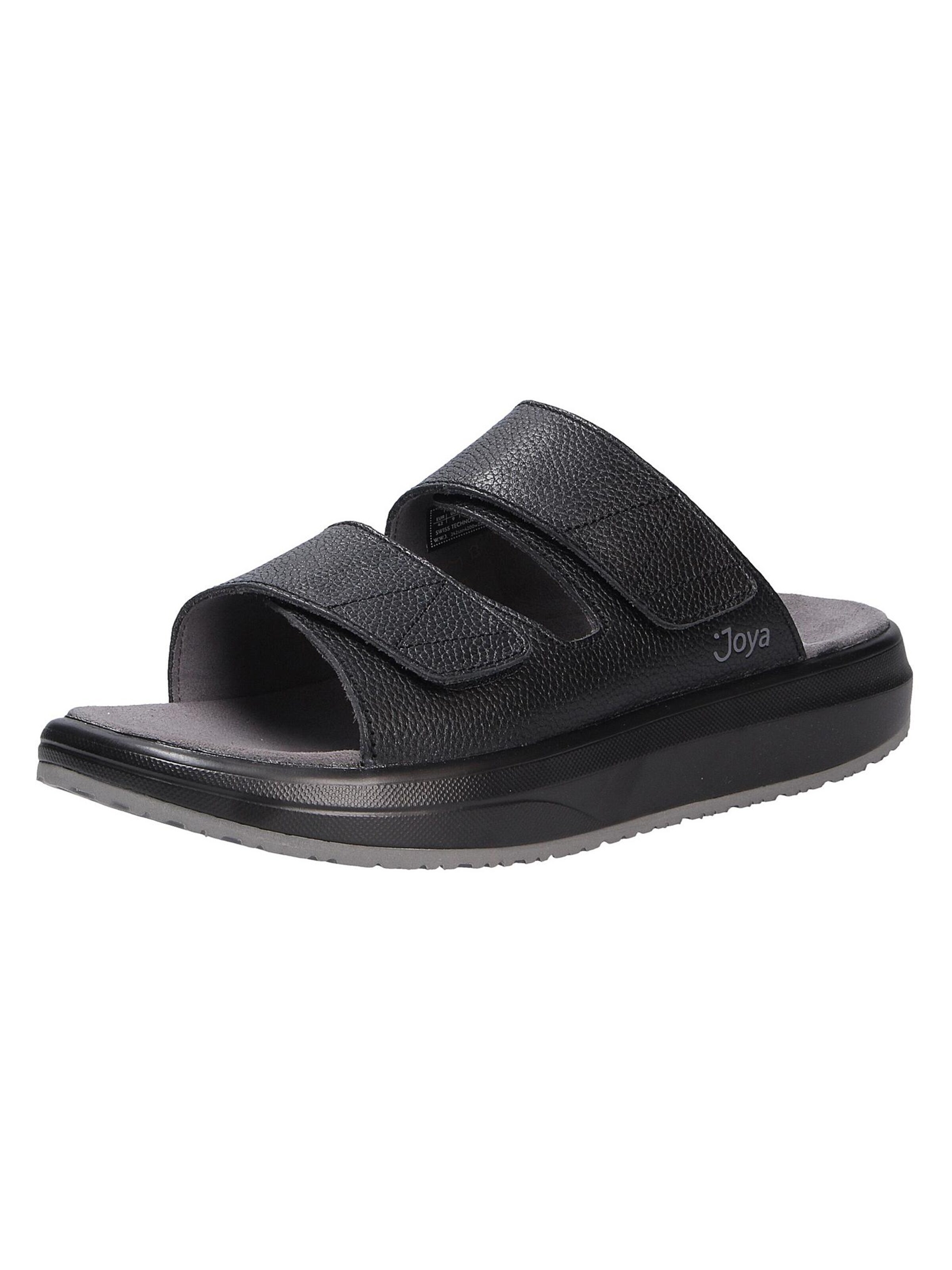 Joya Mule 'Max III' in Black: front