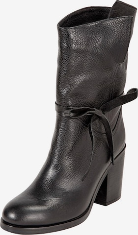 INUOVO Ankle Boots in Black: front