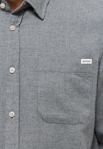 MUSTANG Regular Fit Hemd in Grau