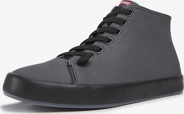 Baskets basses 'Andratx' CAMPER en gris : devant