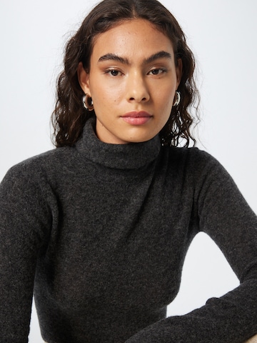 AMERICAN VINTAGE Sweater 'RAZPARK' in Black