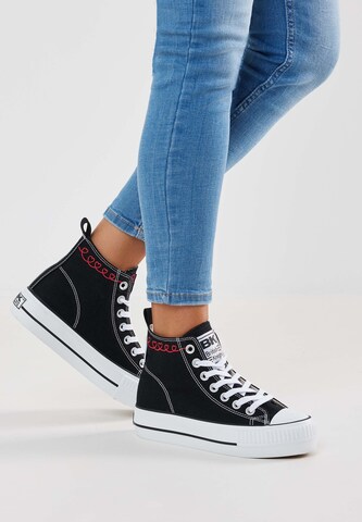 BRITISH KNIGHTS Sneaker 'Kaya ' in Schwarz