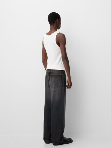 Baggy Jeans di Bershka in grigio