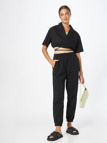 GAP - Tapered Pantalón en negro