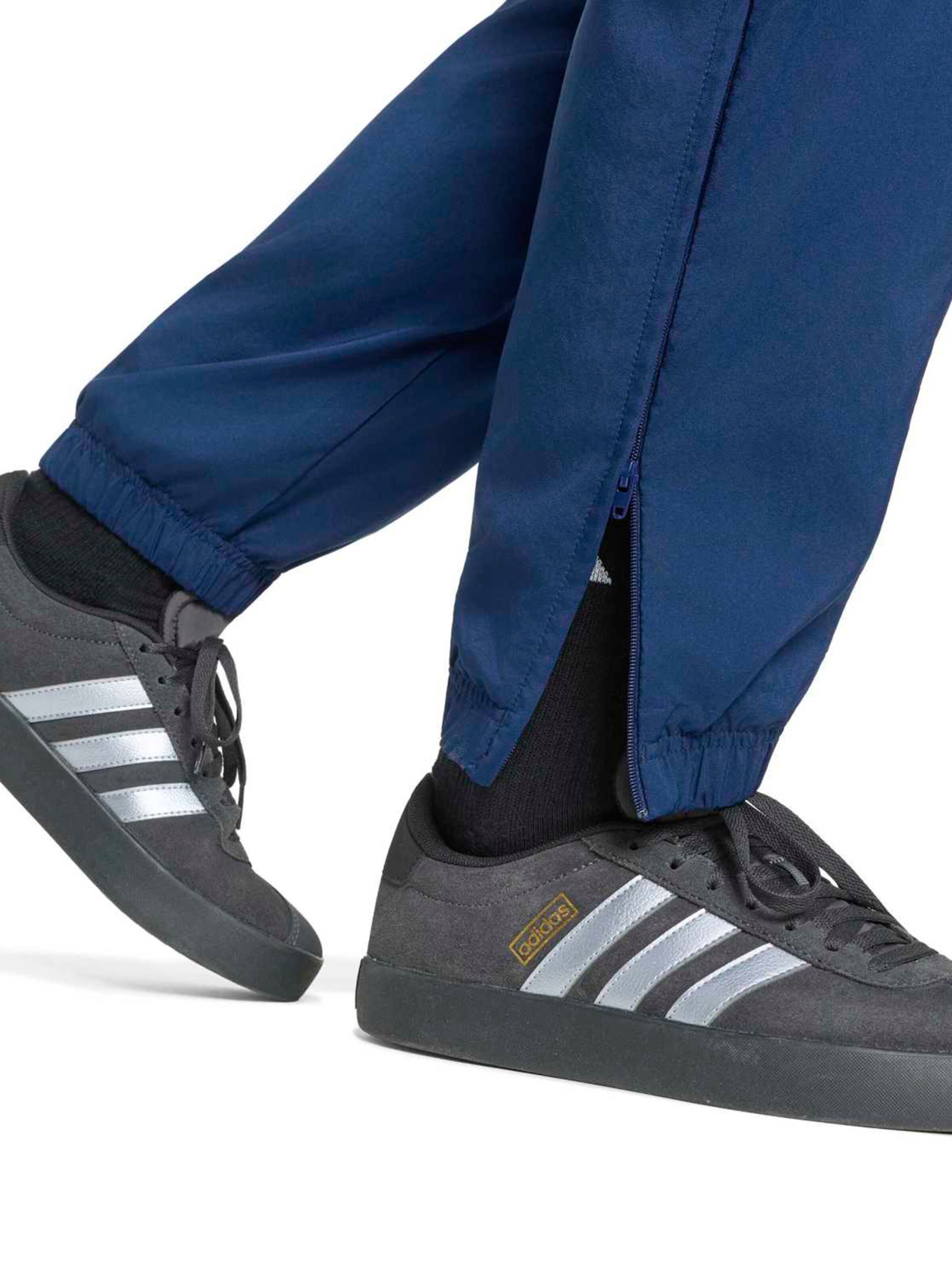 ADIDAS SPORTSWEAR Štandardný strih Športové nohavice 'STANFRD' - Modrá