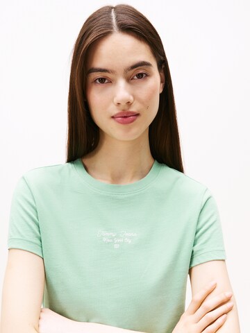 Tommy Jeans T-Shirt 'ESS' in Grün