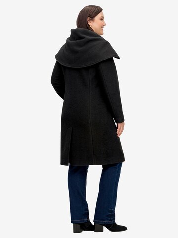 SHEEGO Between-Seasons Coat in Black