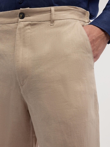 Regular Pantalon Trussardi en beige