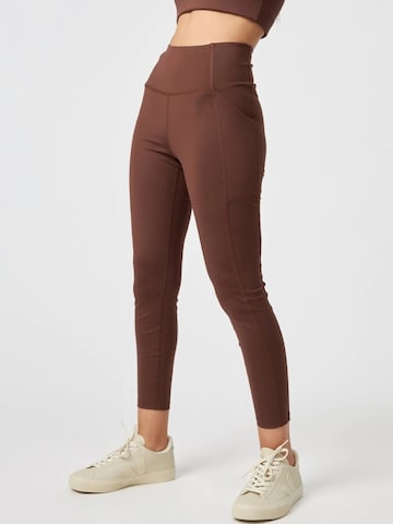 Girlfriend Collective Skinny Leggings in Bruin: voorkant