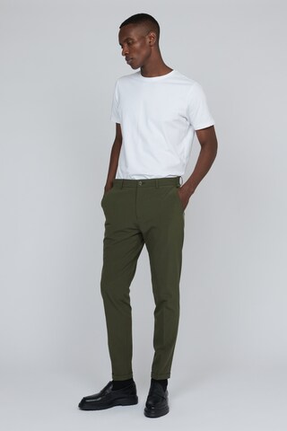 Matinique Slimfit Hose 'Liam' in Grün