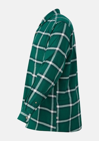 Coupe regular Chemise s.Oliver en vert : sur le côté
