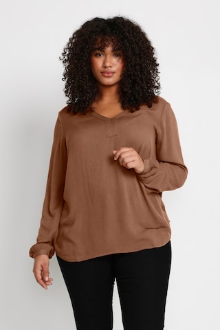 KAFFE CURVE Blouse 'Ami' in Brown: front