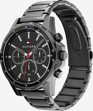 TOMMY HILFIGER Analog watch in Black