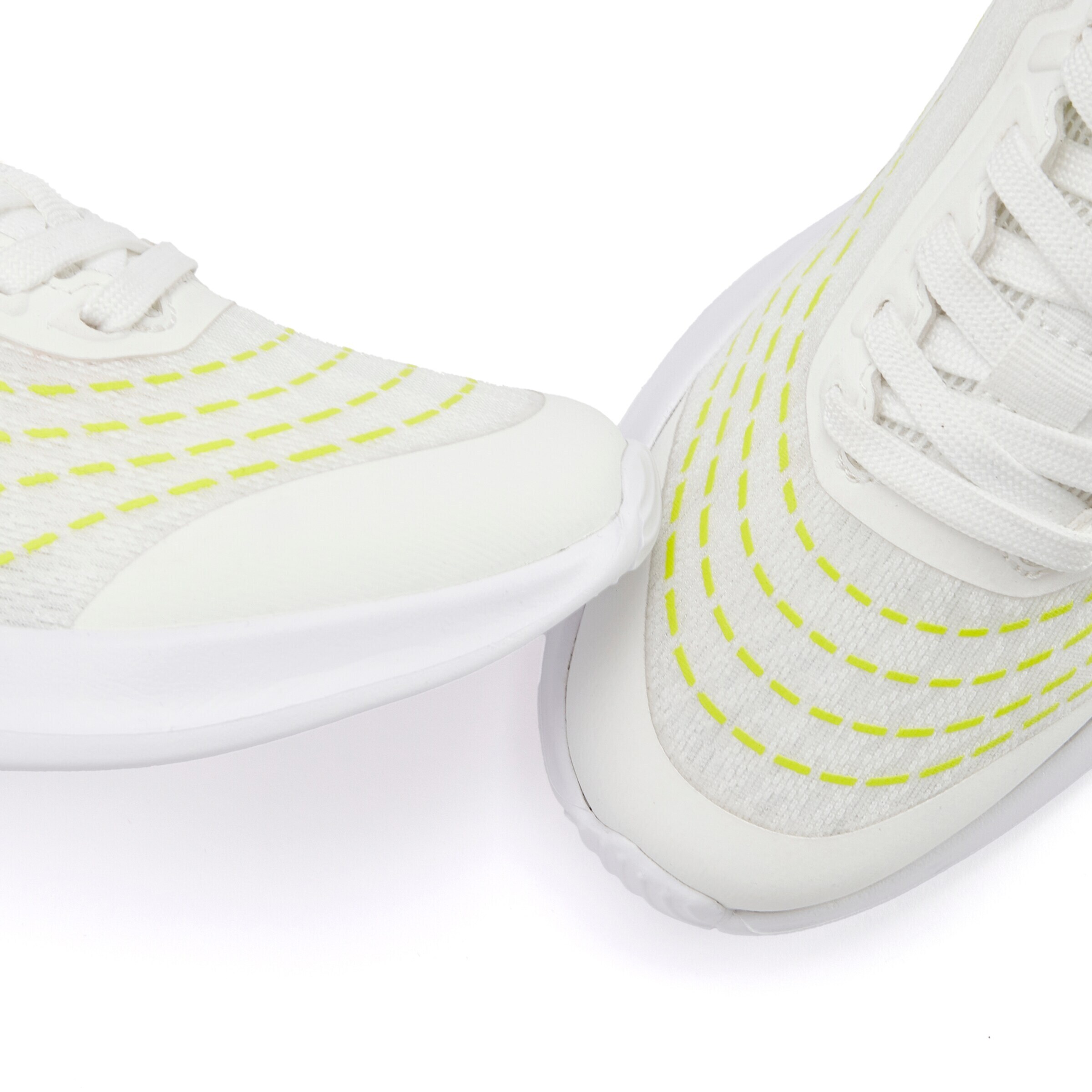 LASCANA Låg sneaker i vit