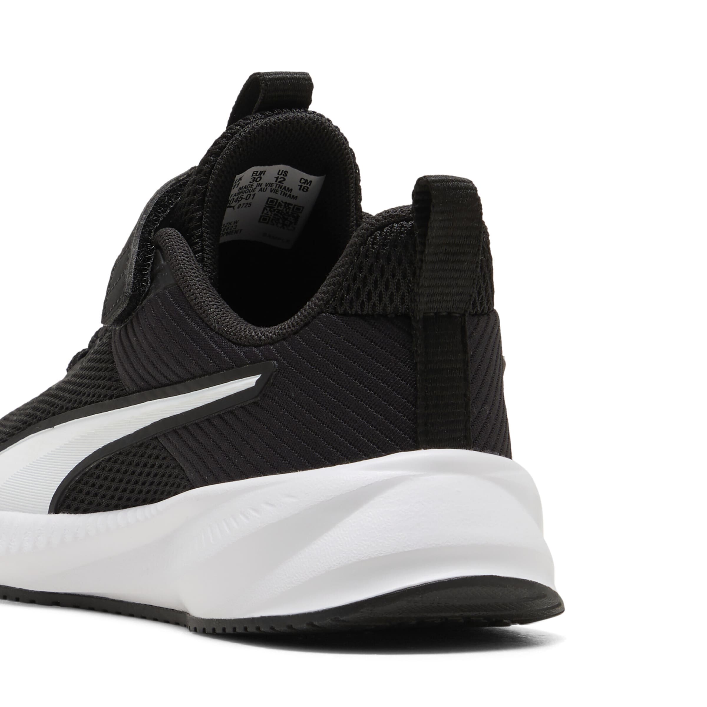 PUMA Sports shoe 'Flyer 4' in Black