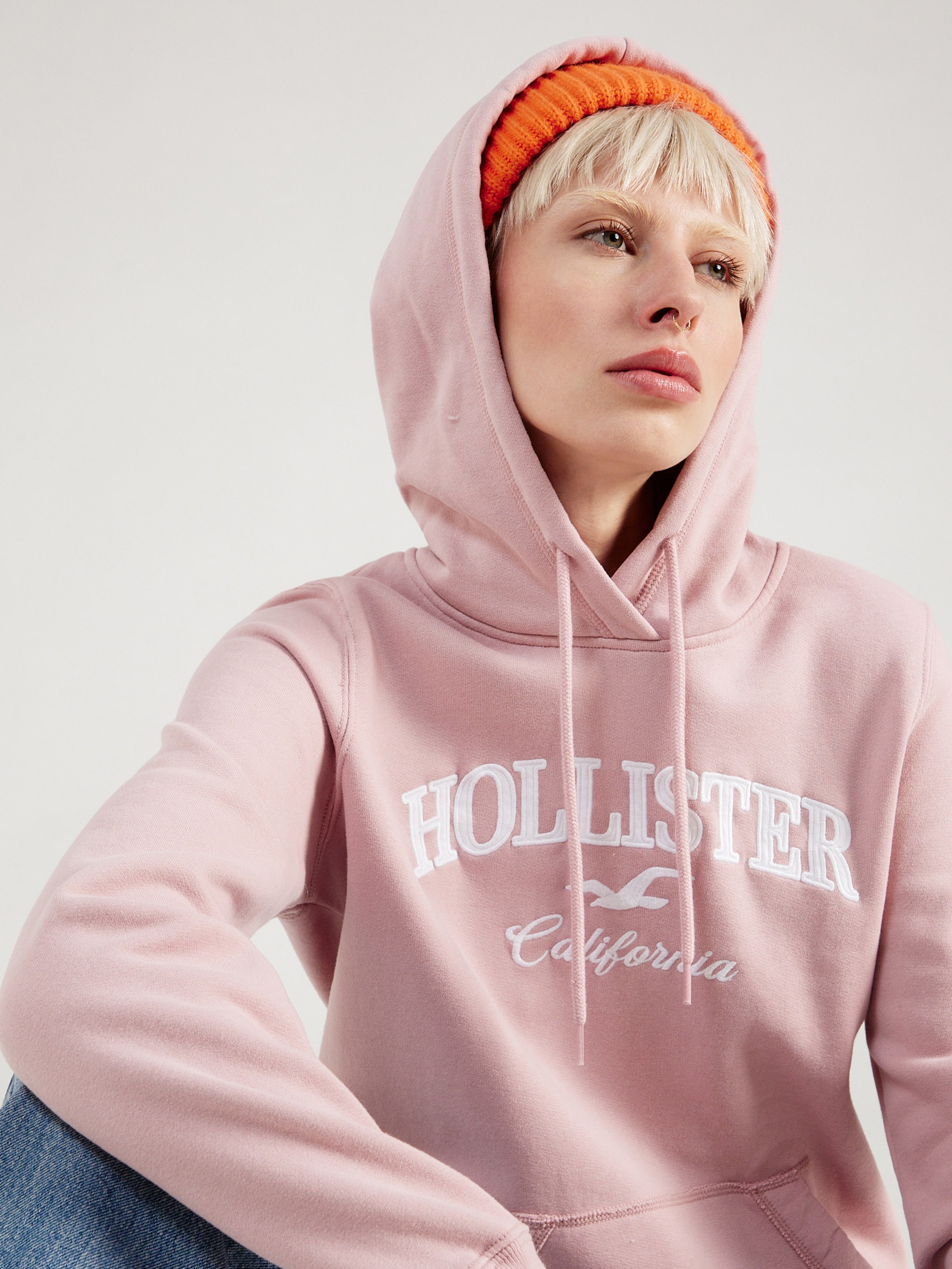 Pink hollister clearance jumper