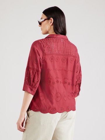 Camicia da donna 'CARSURI' di ONLY Carmakoma in rosso