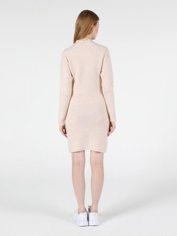 Colin's Jurk in Beige