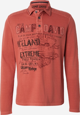 CAMP DAVID - Camiseta en rojo: frente